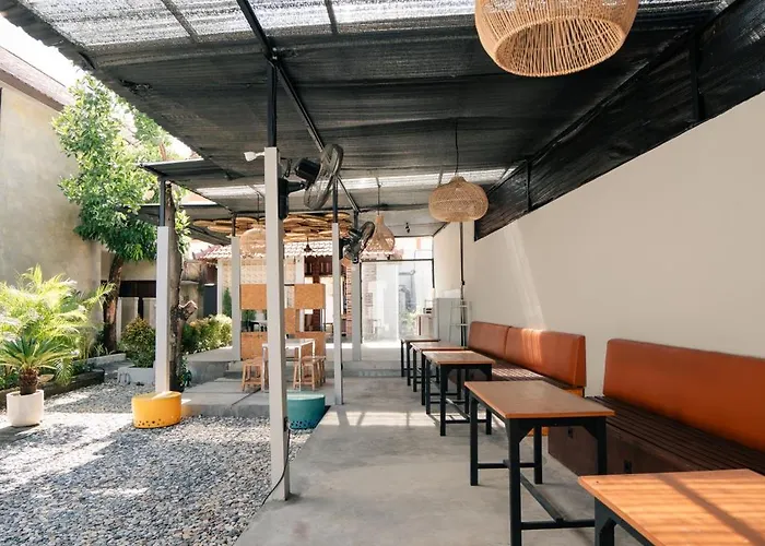 Kuta Sekeca Coworking Close To Kuta アパート