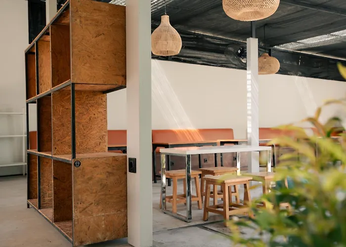 アパート Kuta Sekeca Coworking Close To Kuta *