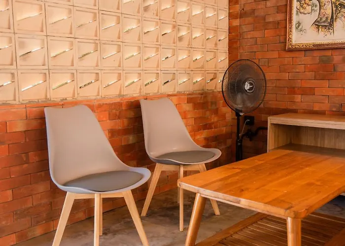 アパート Kuta Sekeca Coworking Close To Kuta ジンバラン