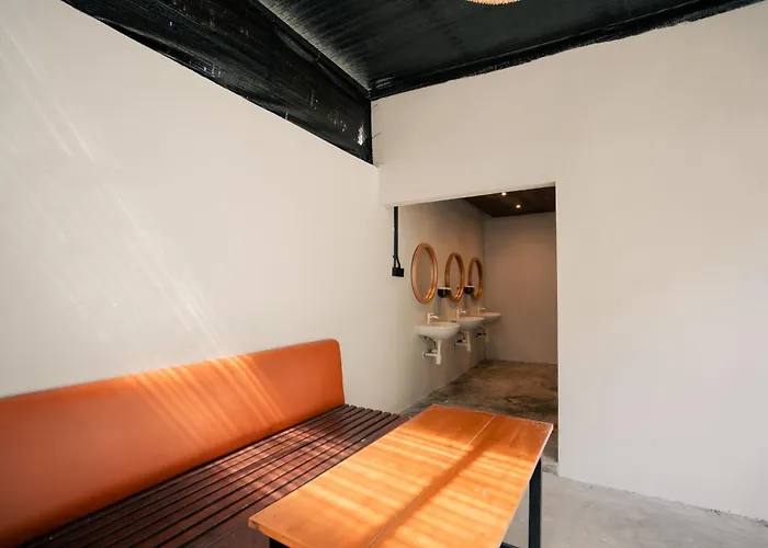 Kuta Sekeca Coworking Close To Kuta アパート
